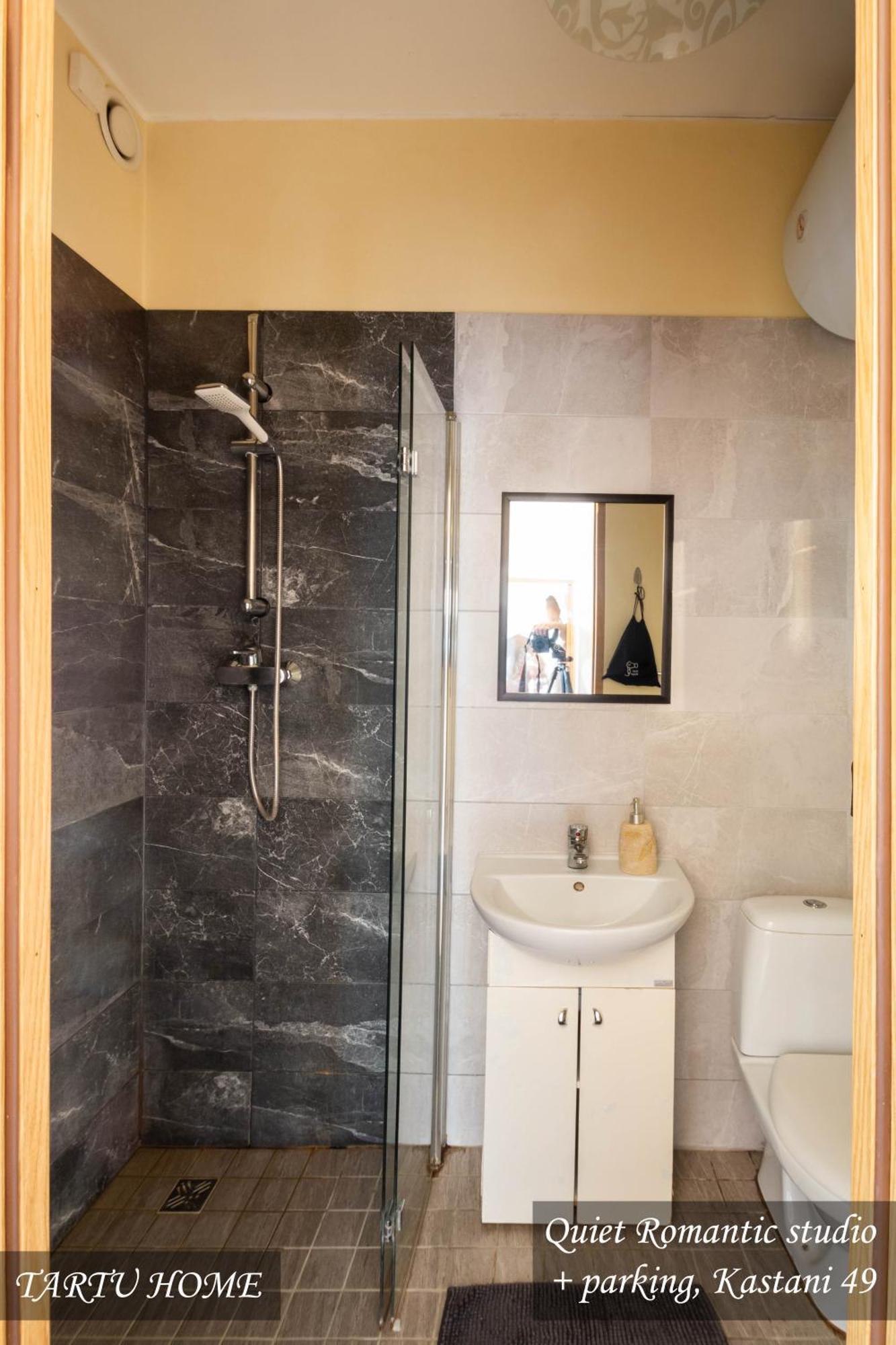 Quiet Romantic Studio Plus Parking, Tartu Home Εξωτερικό φωτογραφία
